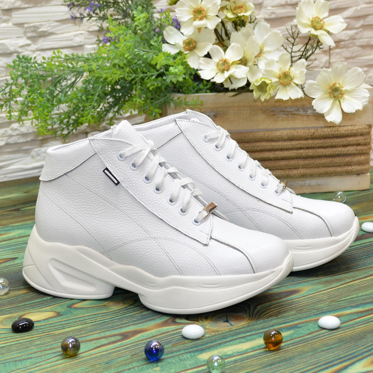 Черевики жіночі шкіряні на стильною білій підошві, фото 1