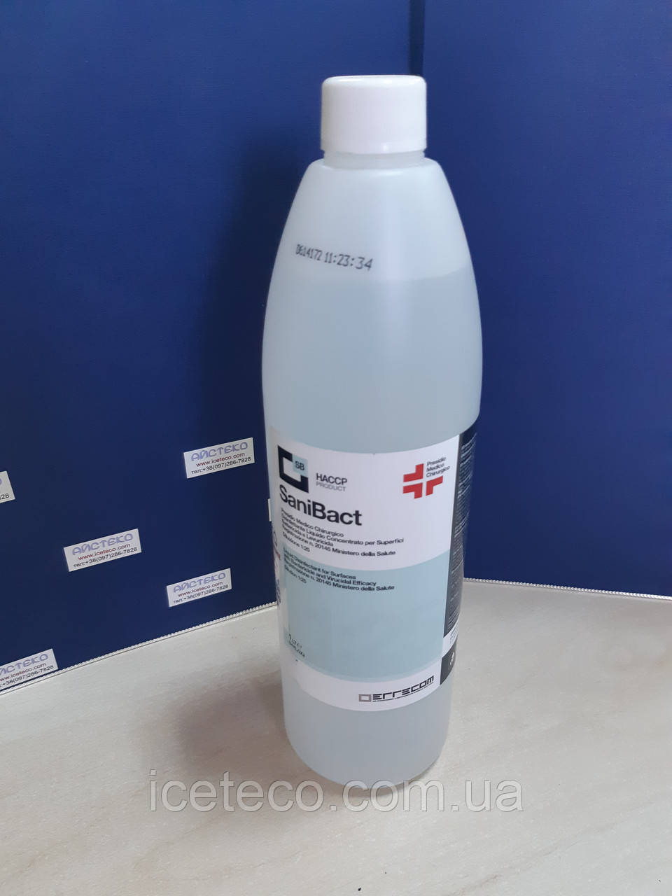 Дезінфікуючий засіб з антибактеріальною дією (концентрат флакон 1 л) SaniBact AB1085.K.01 Errecom, фото 1