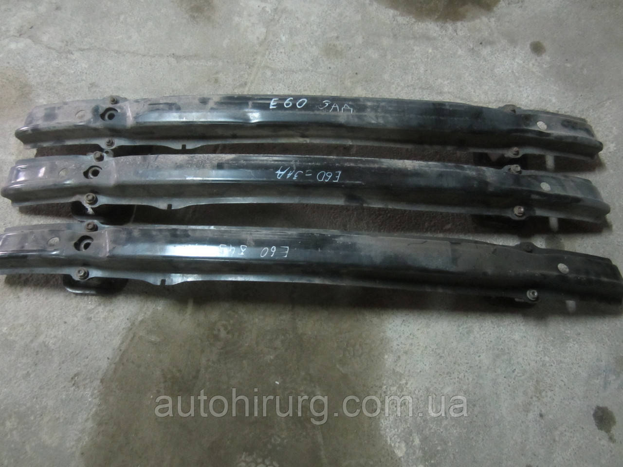Підсилювач заднього бампера bmw e60 5-series (7033712)