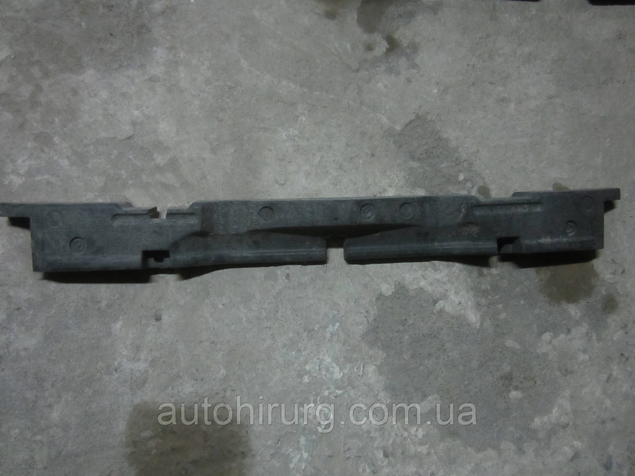 Абсорбер заднього бампера Infiniti QX56 850907S600