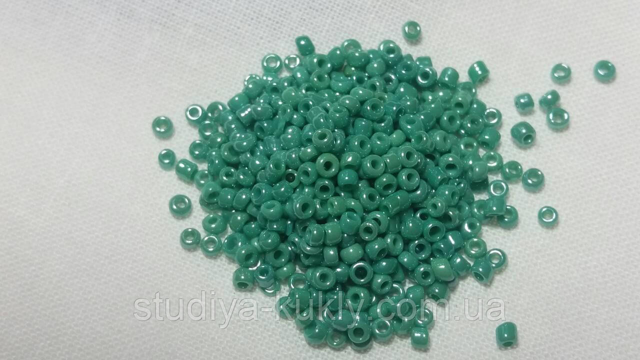 Бісер чеський. Прециоза. №10 Непрозорий. Колір - відтінок зеленого, перламутровий, арт. 17, фото 1