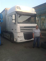 Замена лобового стекла на грузовике DAF XF 105 Евро 5 в Орджоникидзе  7