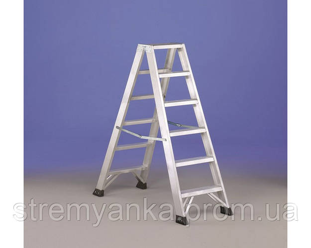 Стремянки двухсторонние SVELT Двусторонняя стремянка SVELT P1 2x7 ...