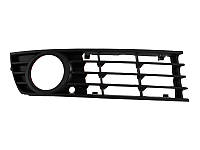 Решітка в бампер права Audi A4 B6 00-04 р.