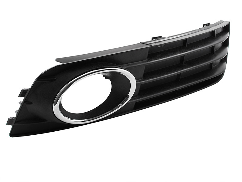 Решітка в бампер права Audi A4 B8 08-11 р. - фото 1 - id-p1904003260