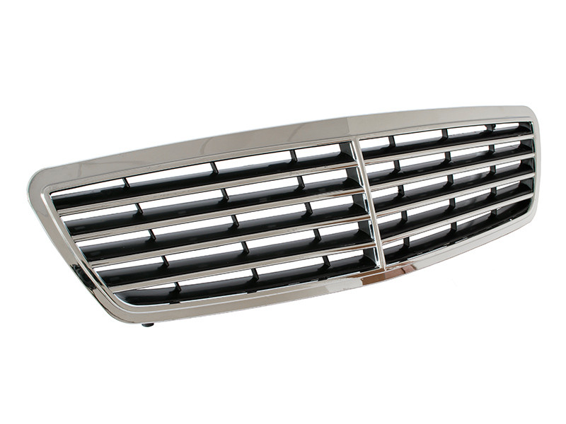 Решітка радіатора Mercedes W211 E-класа TUNING 02-06 року.