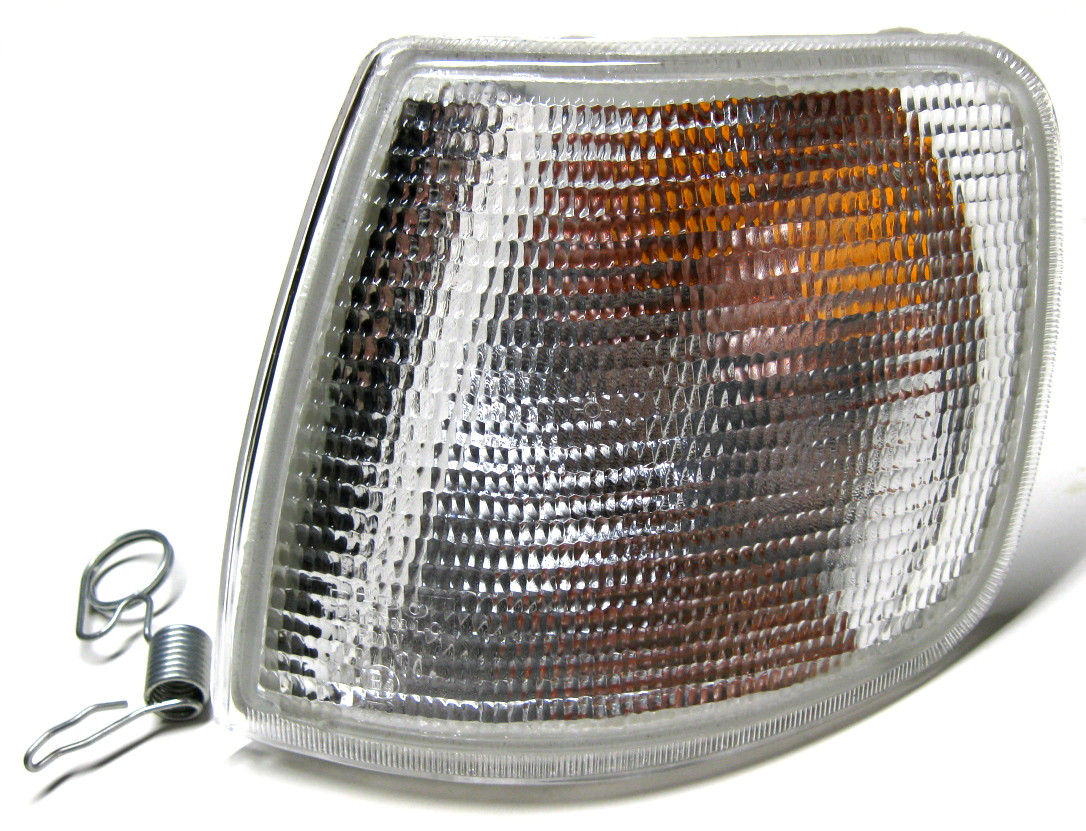 Поворотник, повторювач повороту білий лівий Ford Sierra 87-93 р.