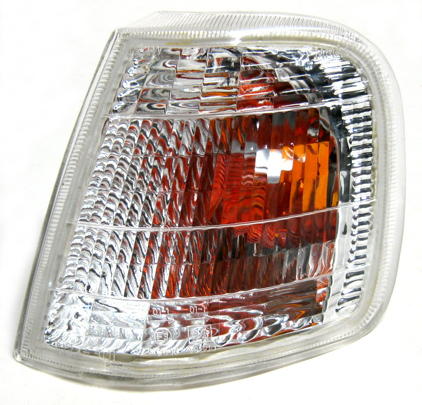 Поворотник, повторення повороту лівий Peugeot 405 87-95 р. - фото 1 - id-p1904003054