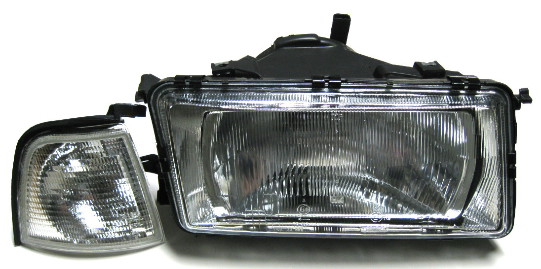 Фара права + поворотник білий Audi 80 B3 86-91 р.