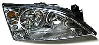 Фара права Ford Mondeo 00-06 рр.