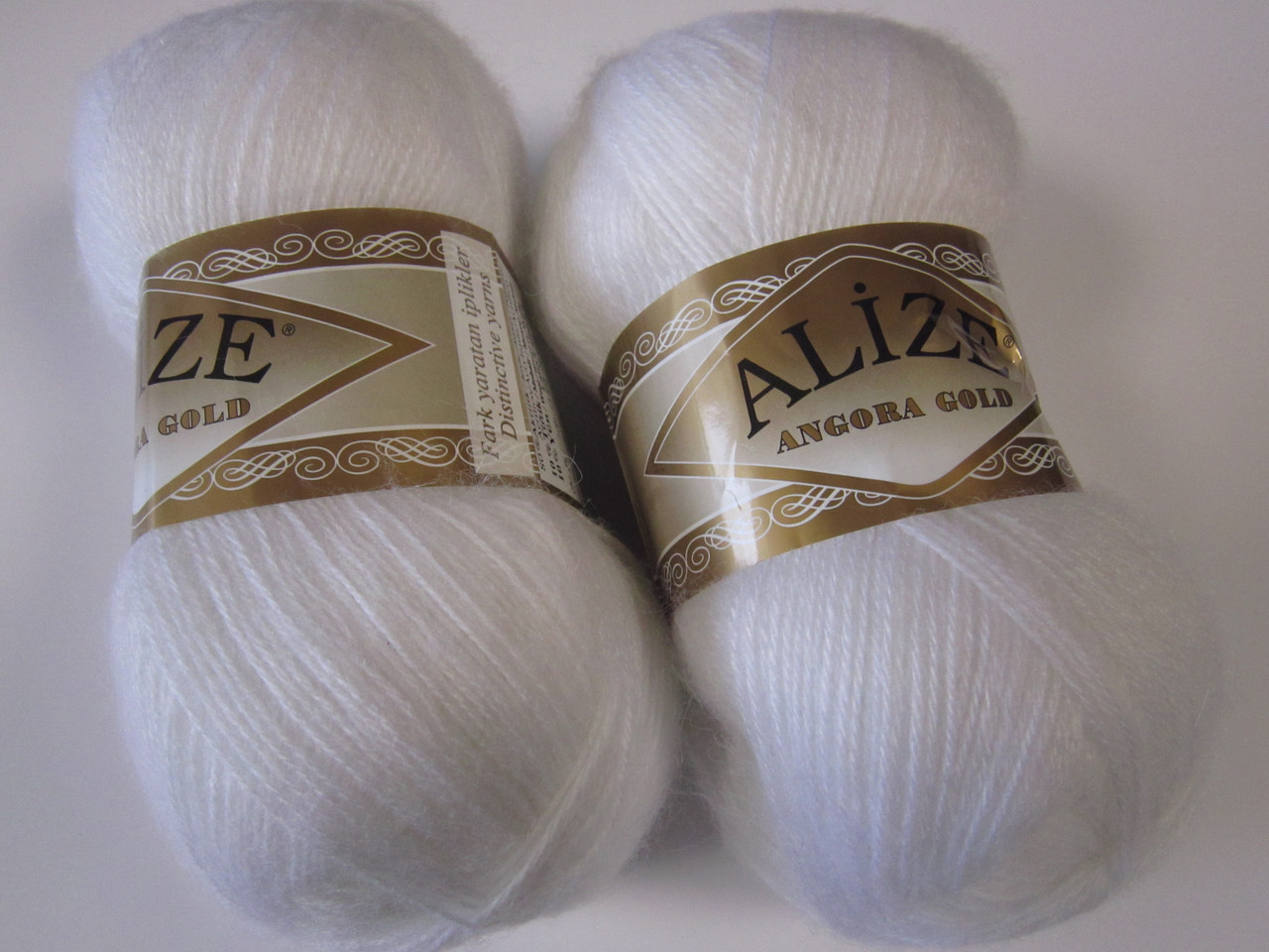 ANGORA GOLD 55 білий - 20% вовна, 80% акрил