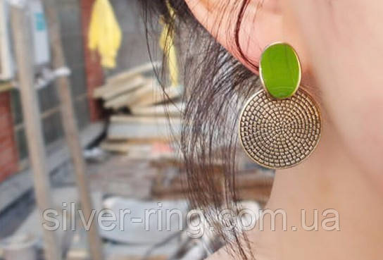 Сережки гвоздики з емаллю