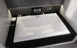 Ванни Riho Castello