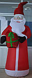 Вуличний декор Надувний Дід Мороз з мішком подарунків, 120 см, червоний, 6 світлодіодних лампочок (830169), фото 3