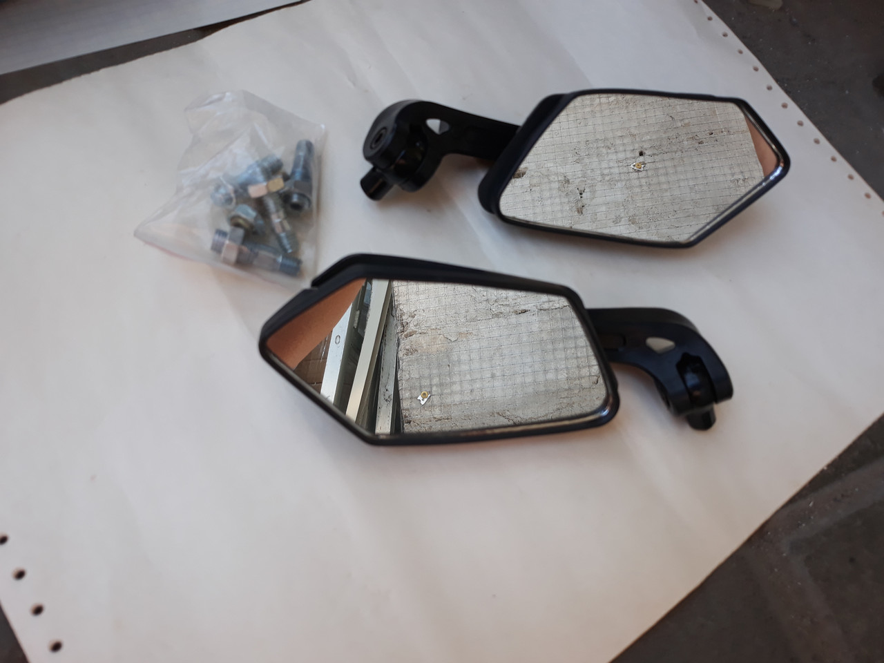 Дзеркала Ø8/Ø10 багатокутні поворотні для скутера Honda Dio18, фото 1