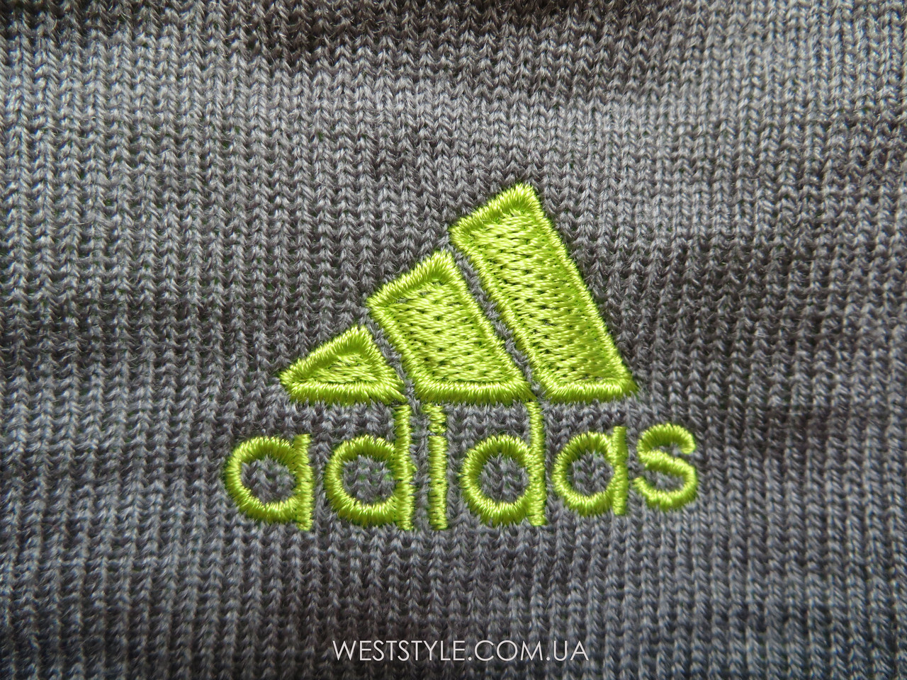 Шапка Adidas серая с салатовым логотипом - фото 7 - id-p53769593