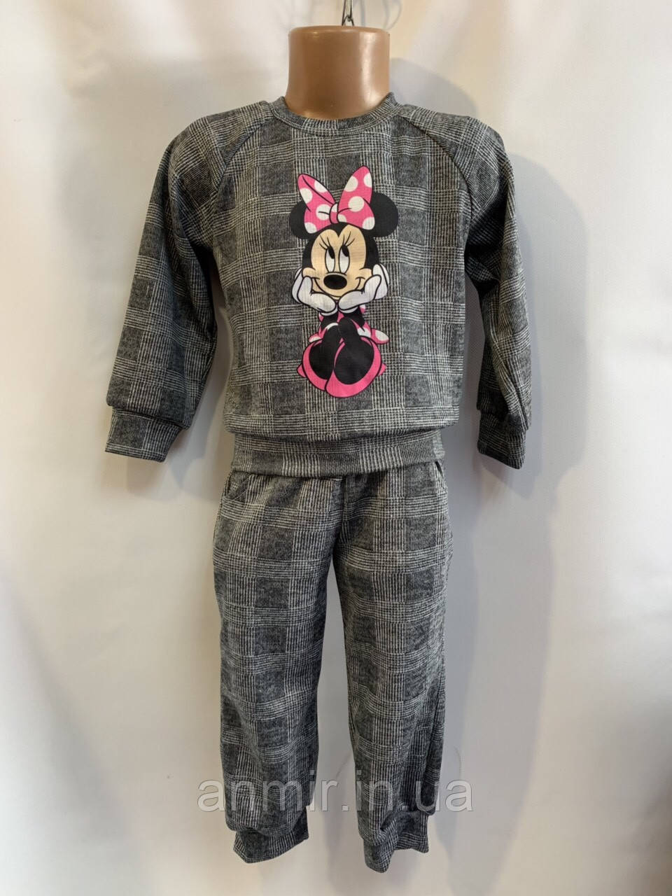 Дитячий костюм в клічку для дівчат з куклою “Міккі..." 2-6 років, сірого кольору