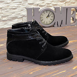 Черевики чоловічі замшеві на шнурках, колір чорний
