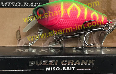 Воблер Miso-Bait Chubby Crank 38 мм (Floating) (col. Dragon Fruit) 4.1 г
