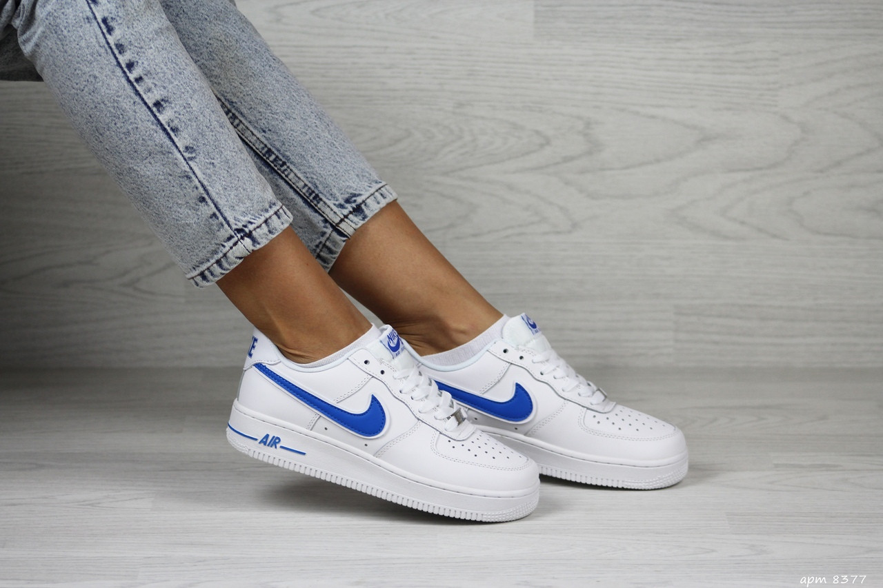 Жіночі кросівки Nike Air Force,білі з синім