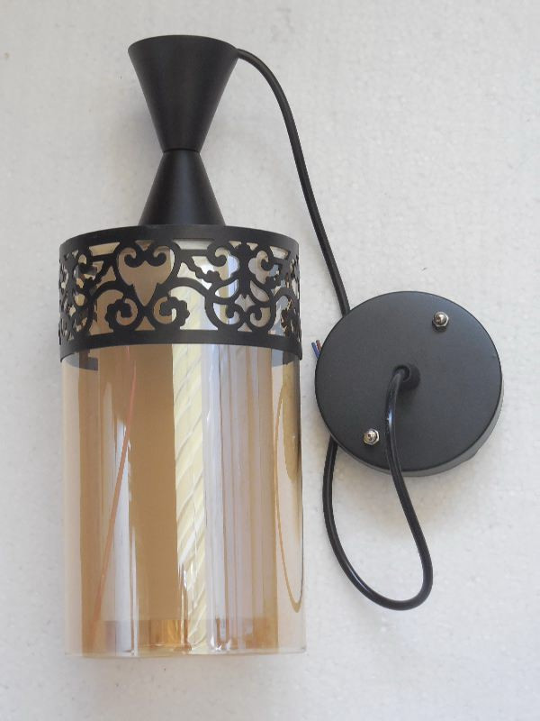 Красивий світильник підвісний скло під лампу Е27, код: 4932