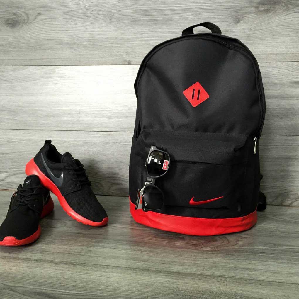 Рюкзак міський Nike (Найк) шкіряне дно, спортивний, молодіжний.Чорний з червоним вставками .