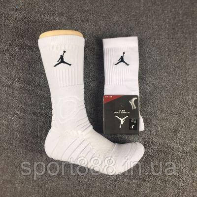 Jordan Ultimate Flight