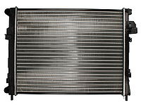 Радиатор охлаждения двигателя Опель Виваро, Рено Трафик 2, Ниссан Примастар (1.9D) 2001-