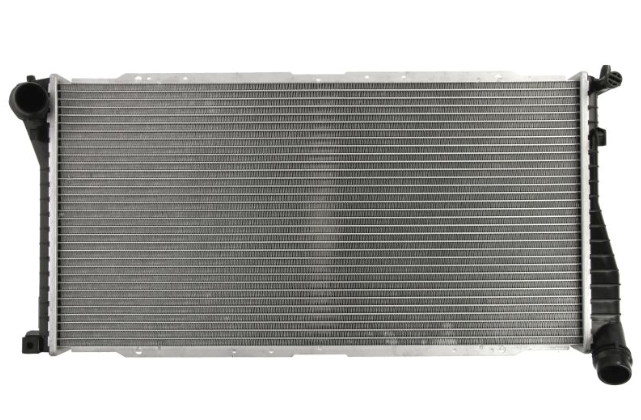 Радіатор охолодження двигуна БМВ 5 Е39, 7 Е38 - BMW 5 E39, 7 E38 (2.0 D-3.9 D) 1998-2004, фото 1