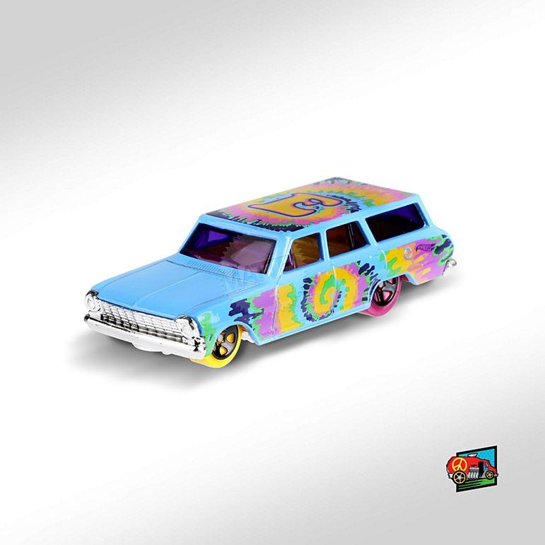 Машинка Хот Вилс ’64 Chevy® Nova™ Wagon 1:64 Hot Wheels Mattel FYC28