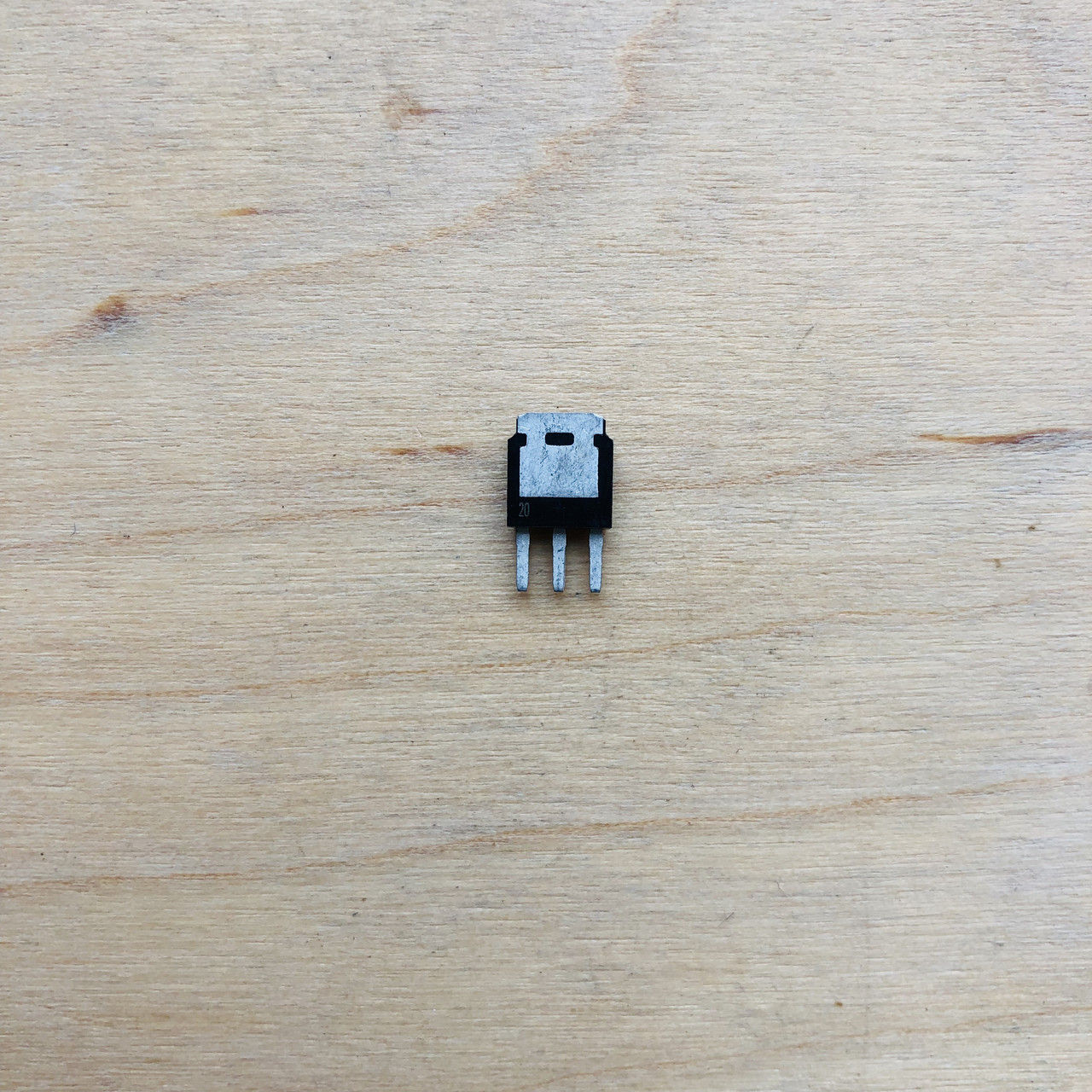 Firewall Fortinet Lotto Di 50 Pezzi MOSFET IRFU9024N (FU9024N - Foto 13