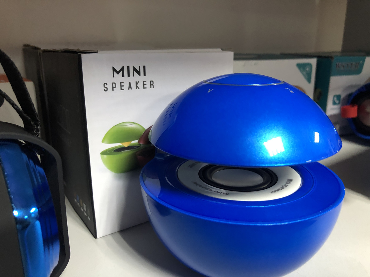 Детский портативный мини динамик синий Speaker - фото 1 - id-p1042766339