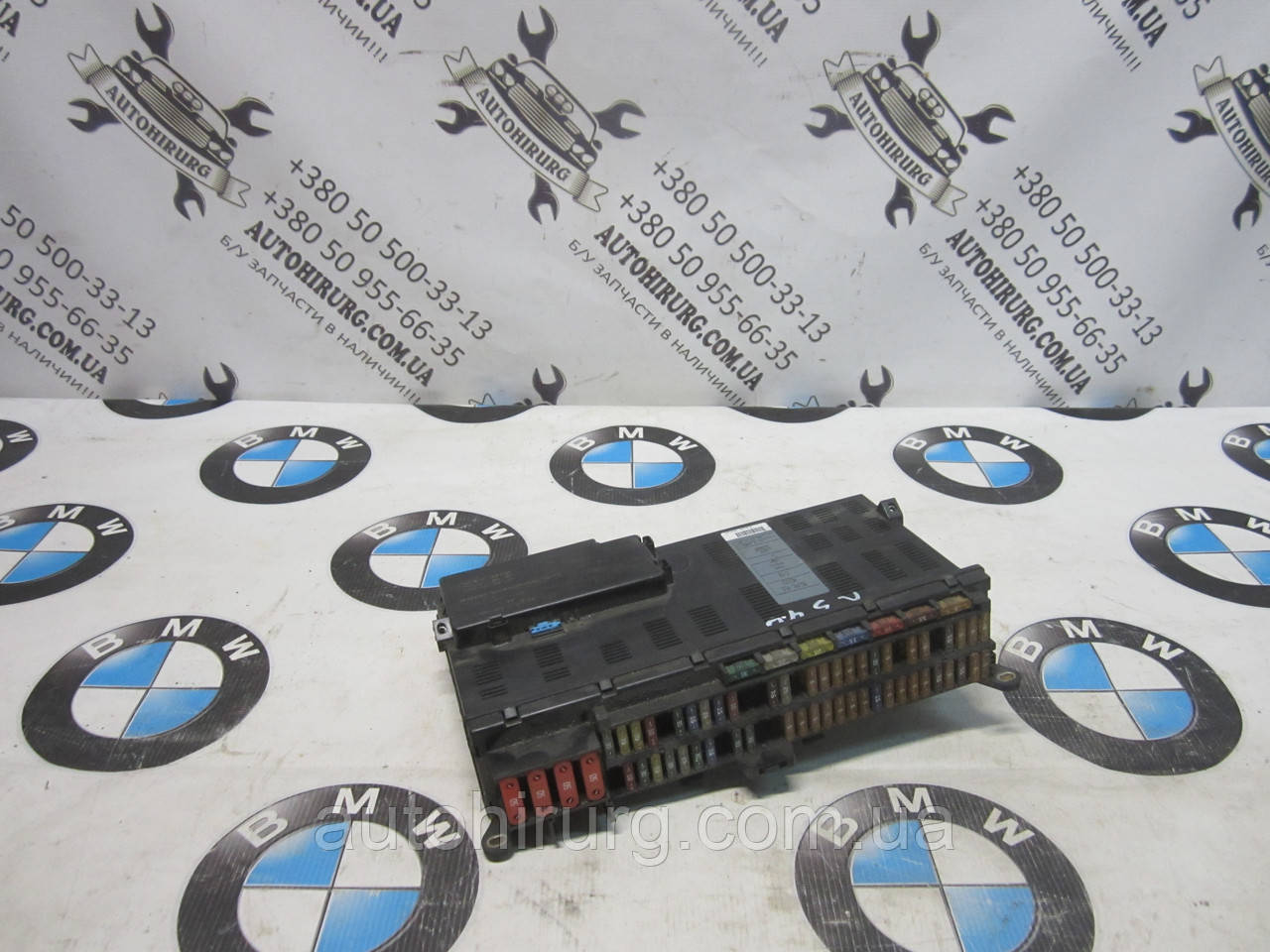 Блок запобіжників BMW e53 X-series (8380407)