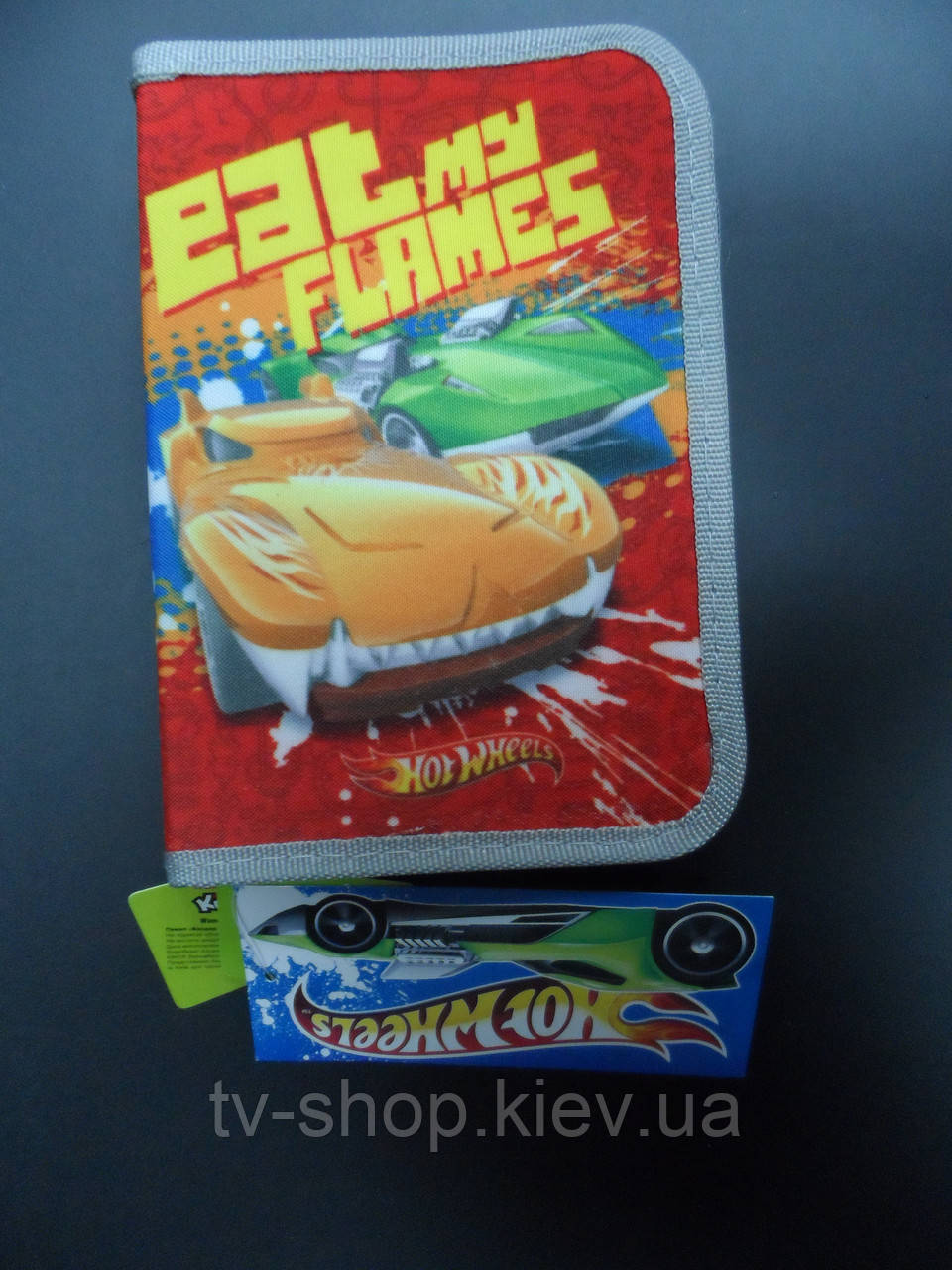 Пенал секційний із клапаном Hot Wheels-2 Kite