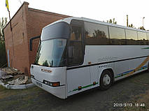 Производство и замена лобового стекла триплекс на автобусе Neoplan N316SHD Transliner в Никополе (Украина). 12