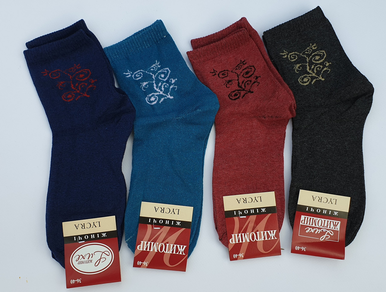 Жіночі тонкі шкарпетки