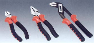 28395 Набір: пасатижі, кліщі універсальні, кусачки (3 шт.)