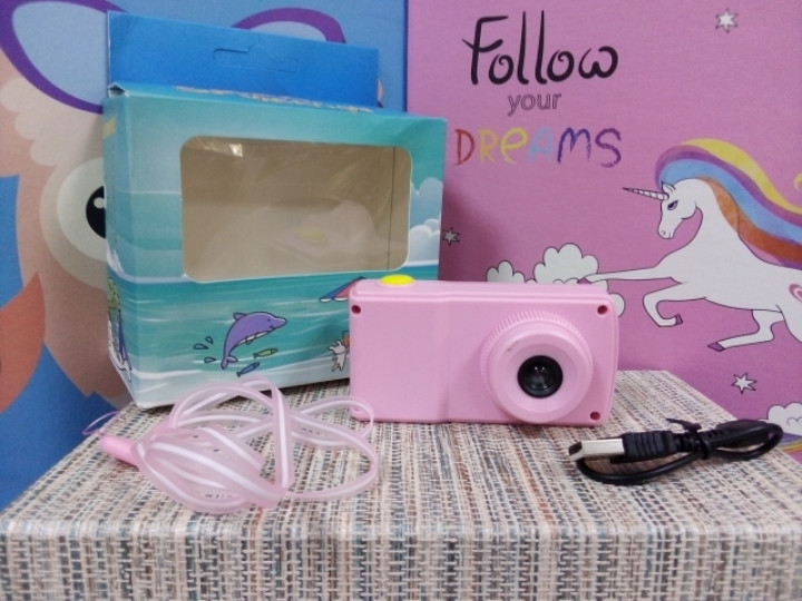 Детский цифровой фотоаппарат с функцией видео розовый Amazing - фото 1 - id-p1044787813