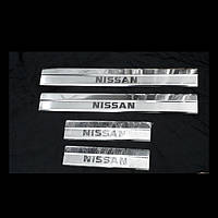 Накладки на пороги Nissan Rogue с надписью,4шт
