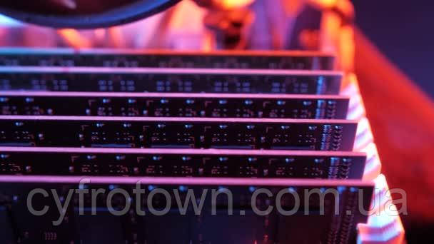 Оперативна пам'ять 2gb DDR3 різні виробники PC3 10600 1333MHz оригінал для ПК бв