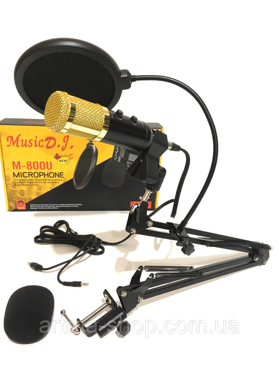 Студійний конденсаторний мікрофон Music D. J. M-800U зі стійкою і вітрозахистом Black/Gold