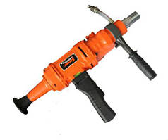 Дриль алмазного свердління Baumax DDM-2020/3BS Діаметр свердління: до 200 мм. Шпиндель 1 1/4