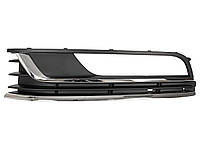 Решітка в бампер ліва VW Passat B7 10 г. -
