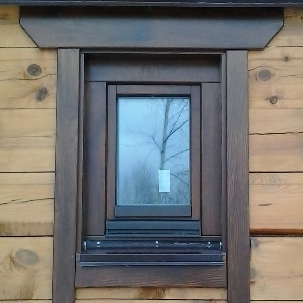 Дерев'яне вікно з євробрусу (сосна) 500х500