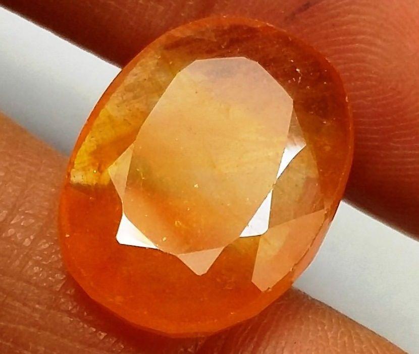 Сапфир оранжевый 14.55 CT 17.54 х 13.25 х 5.03 мм Сертификат