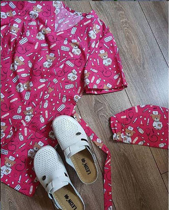 Принтована хірургічна топ / кофта / куртка "Ведмедик Тедді лікар" 42р, фото 1