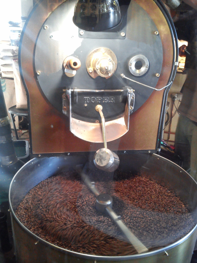 Натуральна кава свіжої обжарювання Натуральна кава свіжої обжарювання ― тел. 057-754-30-44