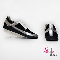 Жіночі кросівки з натуральної замши чорного  кольору зі сріблястими вставками "Style Shoes", фото 3