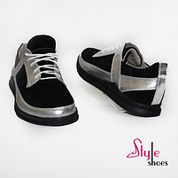Жіночі кросівки з натуральної замши чорного кольору зі сріблястими вставками "Style Shoes", фото 4