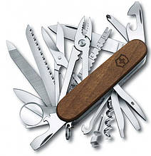 Швейцарский складной нож Victorinox Swisschamp Wood